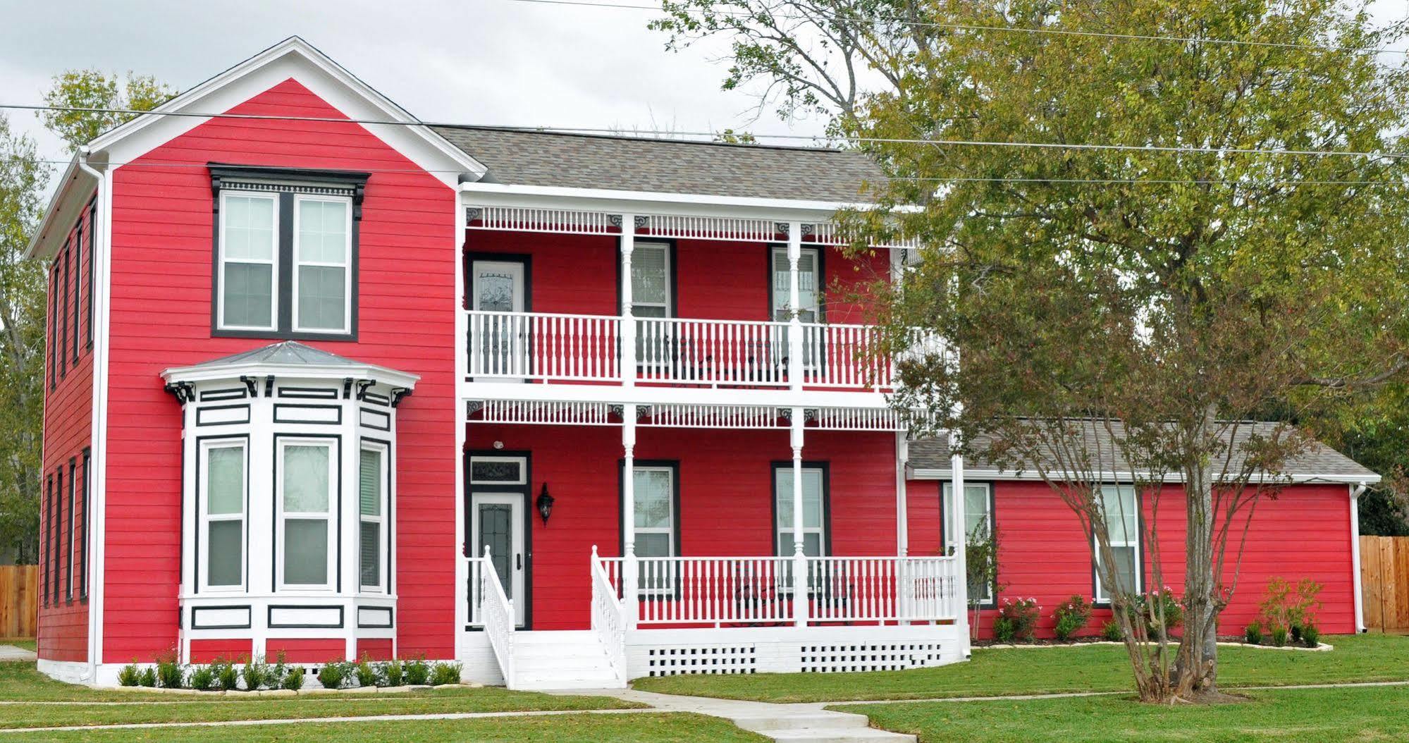 Red Velvet Inn Navasota 外观 照片